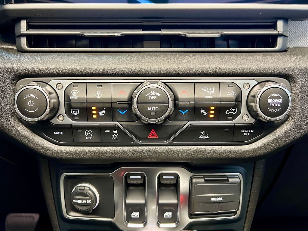 2024 Jeep Wrangler - 19