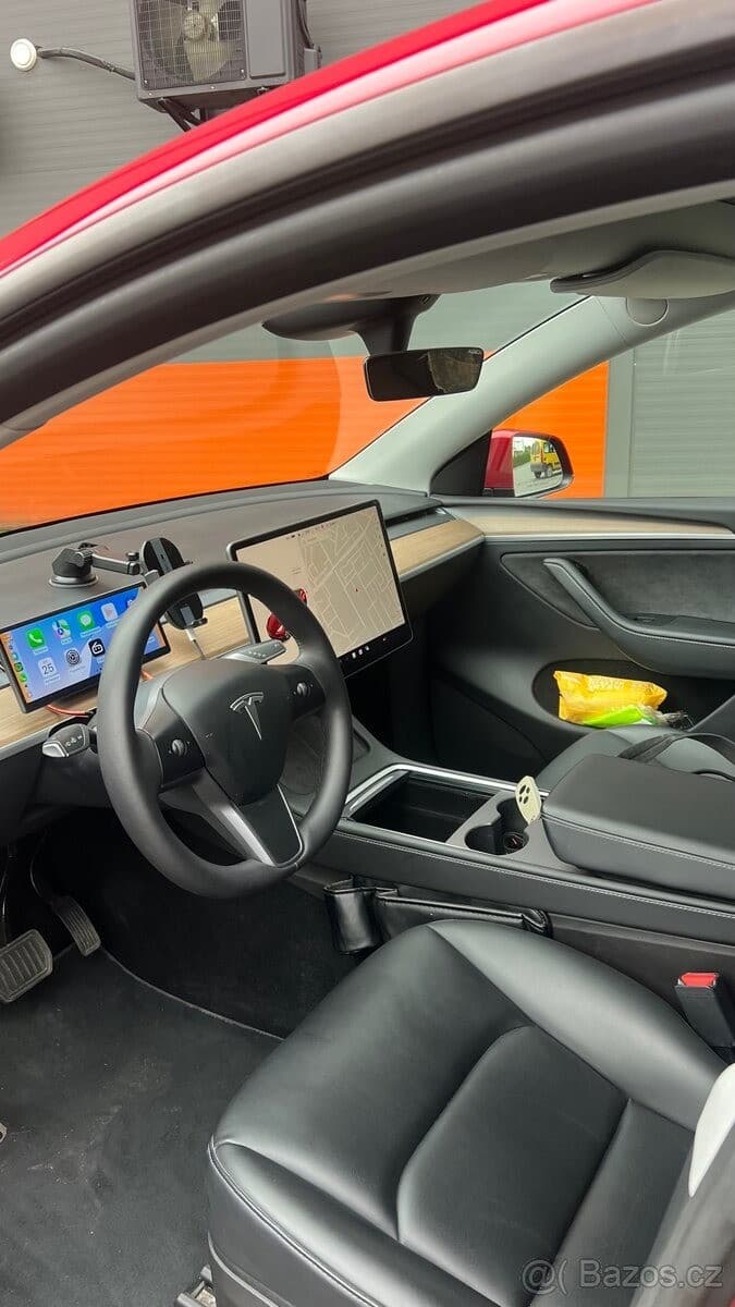 2023 Tesla Model Y - 4