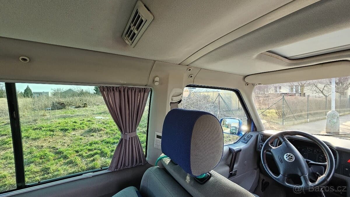 Volkswagen Transporter - 10