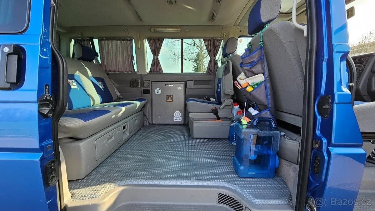 Volkswagen Transporter - 7