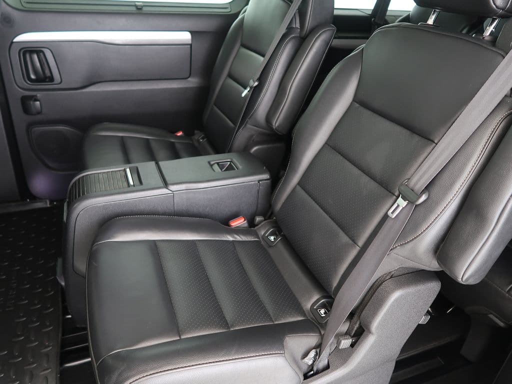 2022 Toyota Ostatní - 12