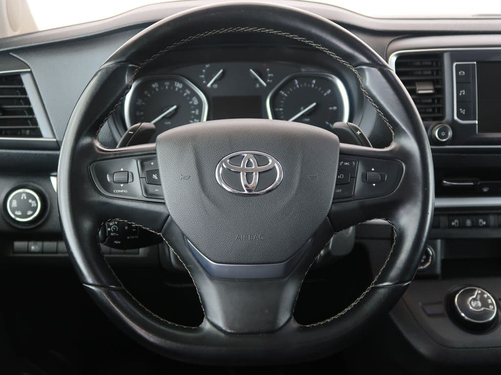 2022 Toyota Ostatní - 20