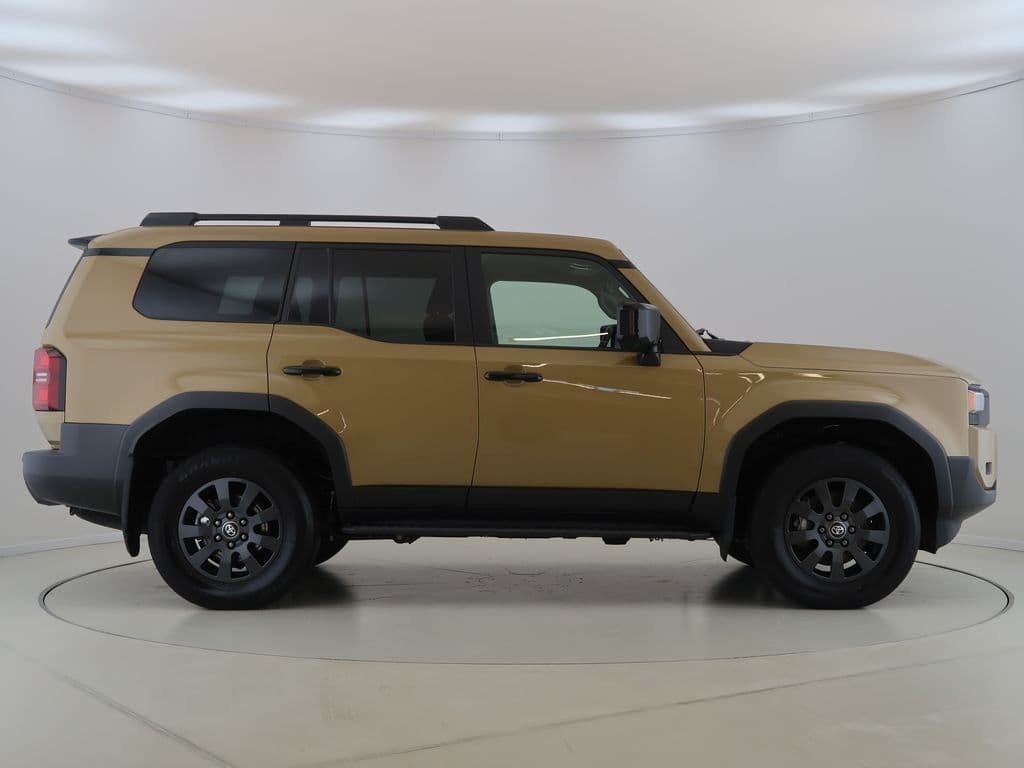 2024 Toyota Land Cruiser - 4