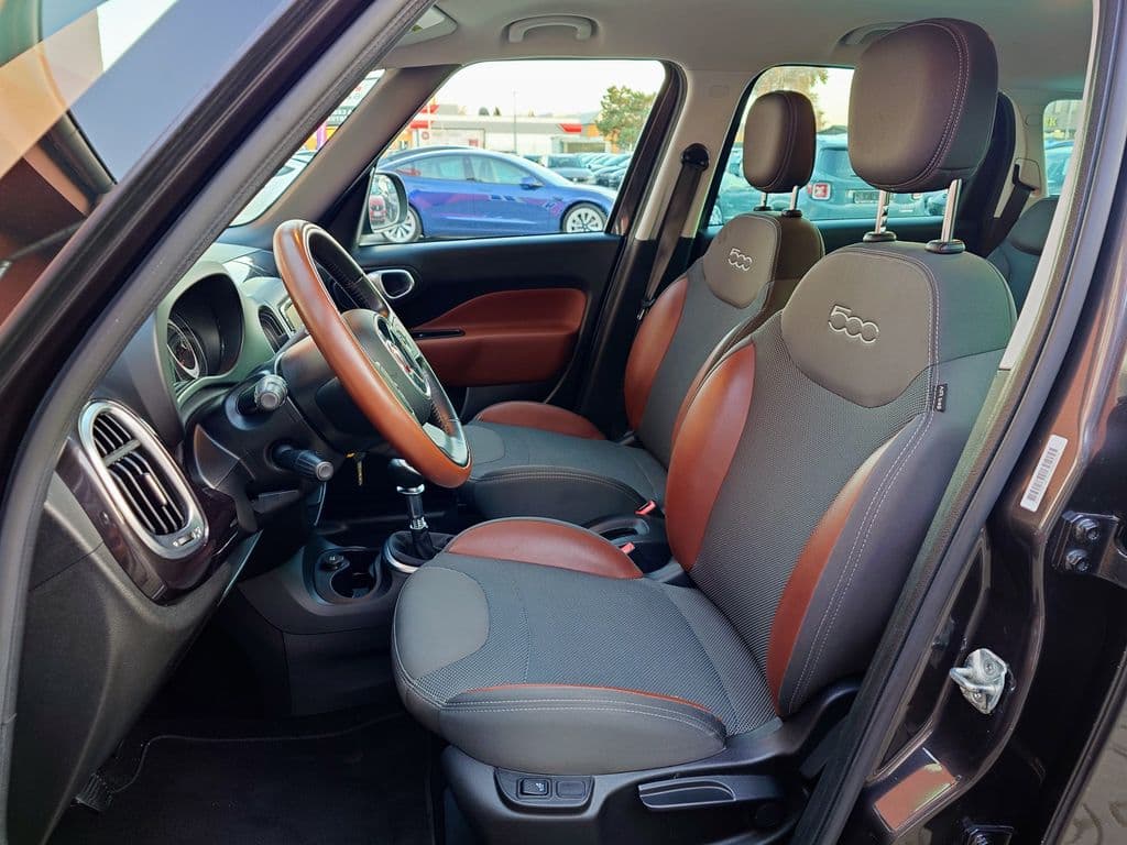 2015 Fiat 500L - 11