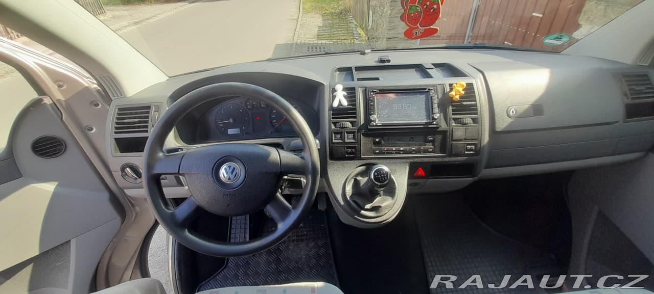 2008 Volkswagen Caravelle - 10