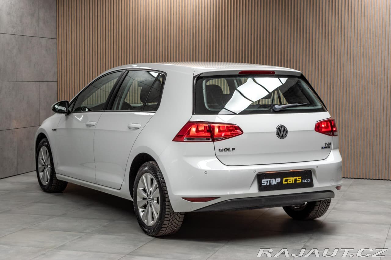 2016 Volkswagen Golf - 4