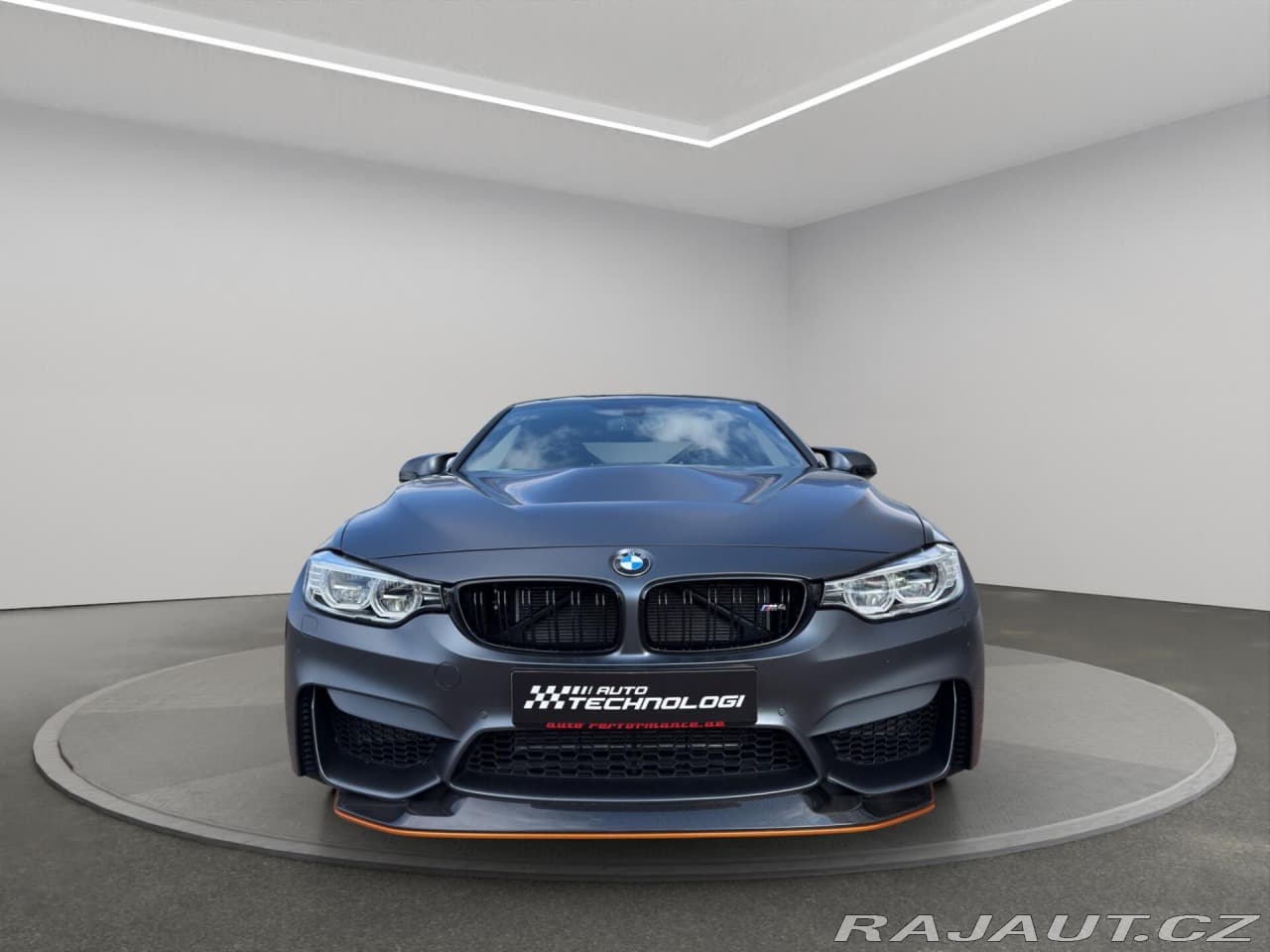 2016 BMW M4 - 2