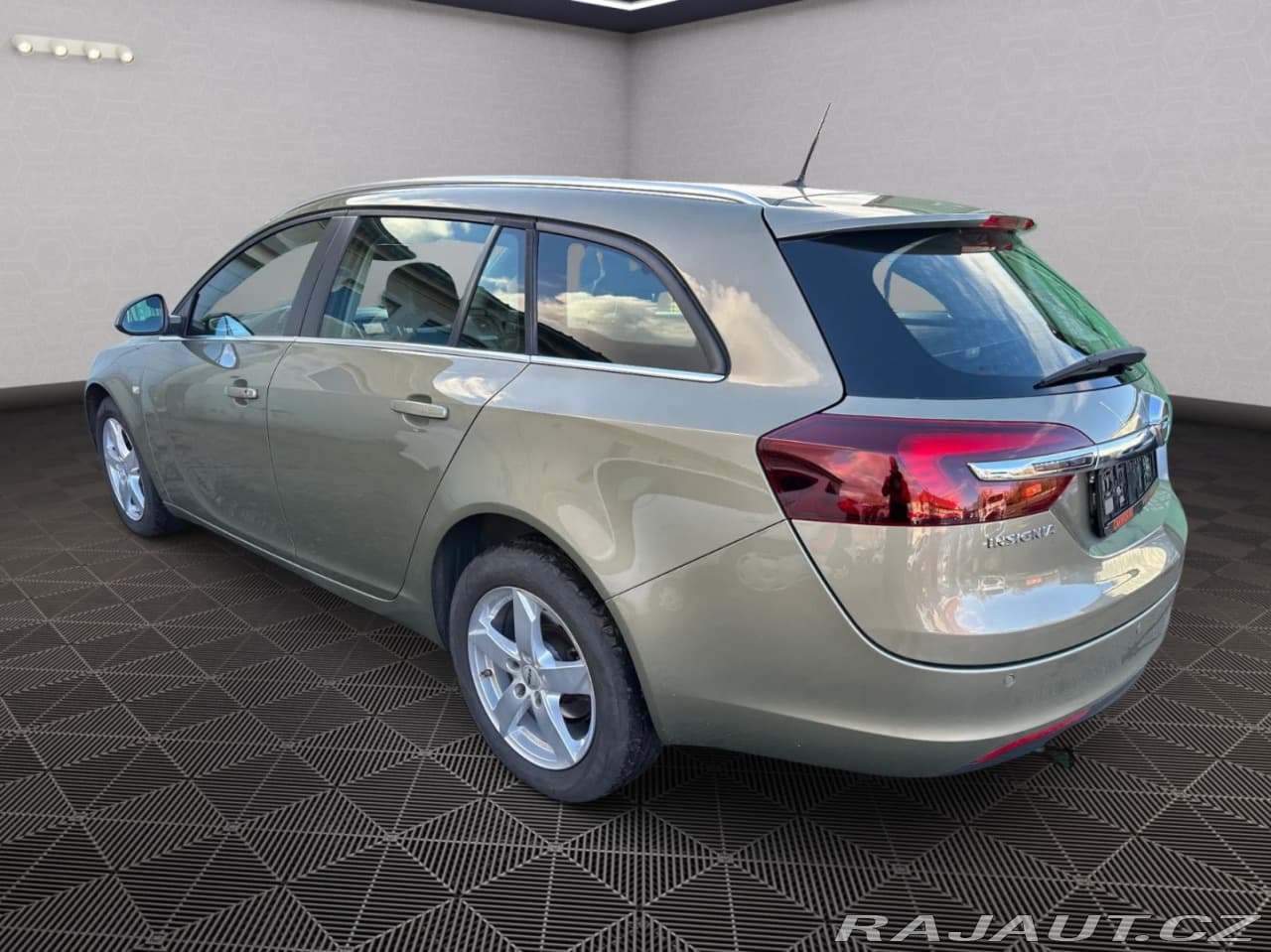 2015 Opel Insignia - 5