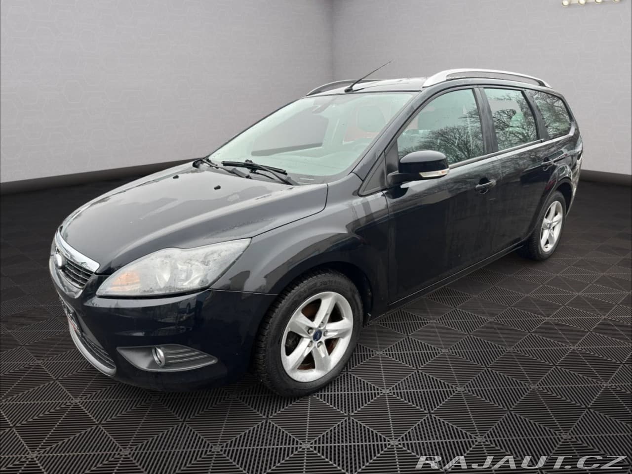 2010 Ford Focus - 3