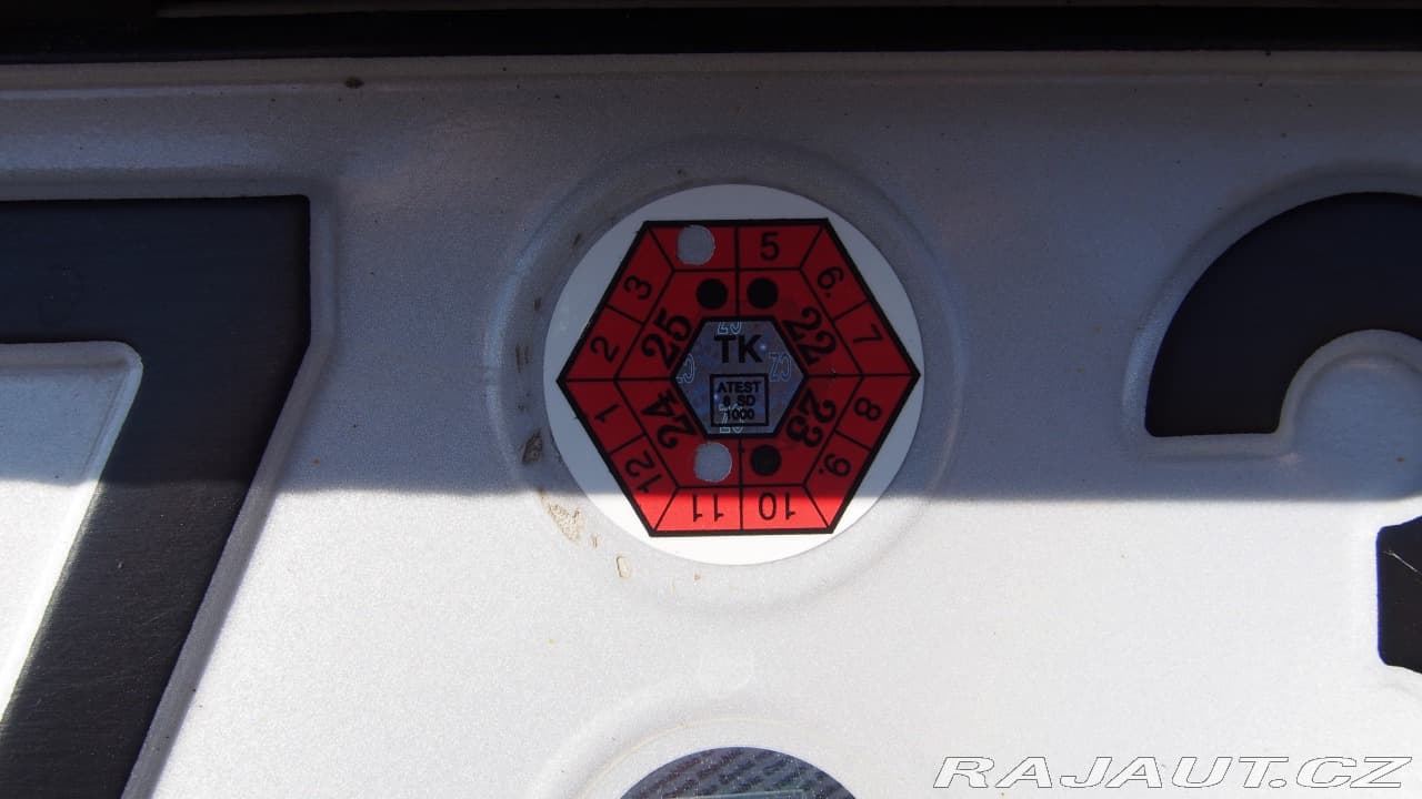 2010 Volkswagen Touran - 11