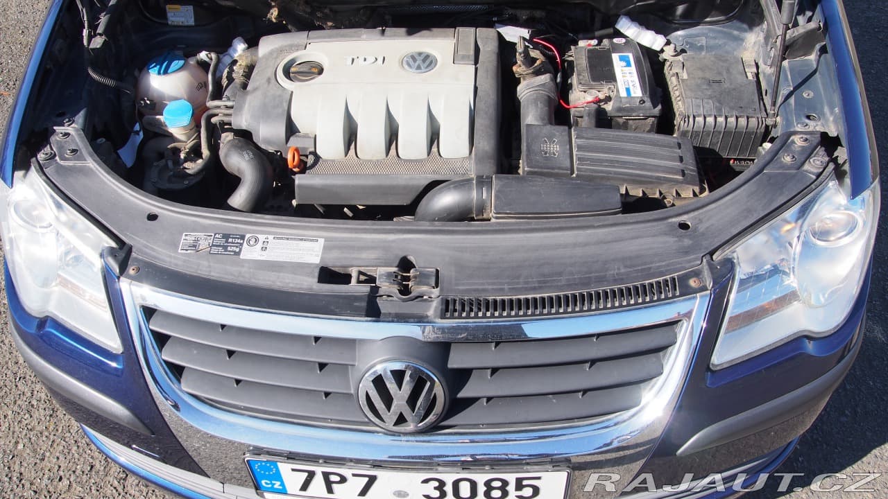 2010 Volkswagen Touran - 18