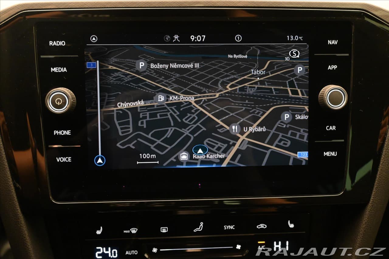 2022 Volkswagen Passat - 20