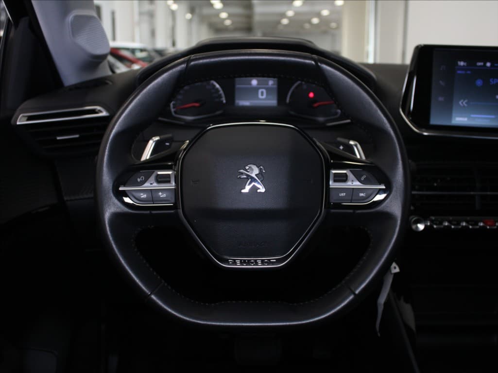 2023 Peugeot 208 - 9