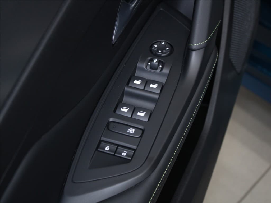 2024 Peugeot 308 - 19