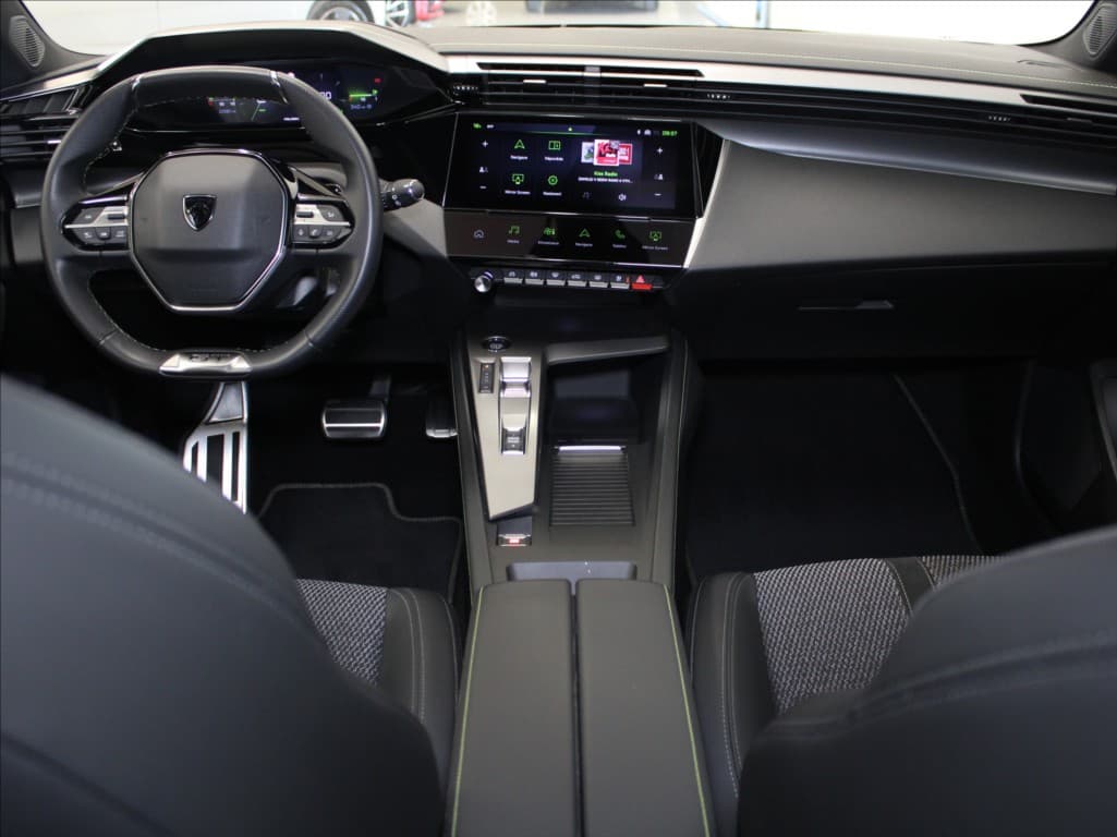 2024 Peugeot 308 - 8