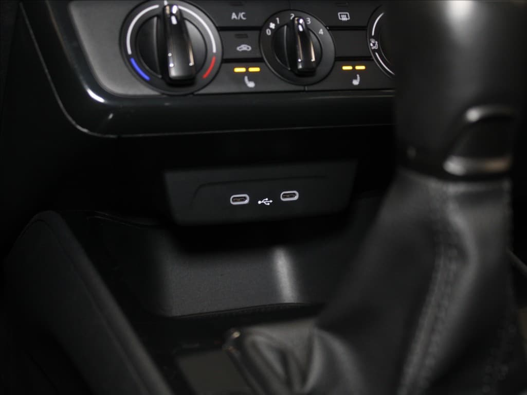 2021 Škoda Fabia - 15