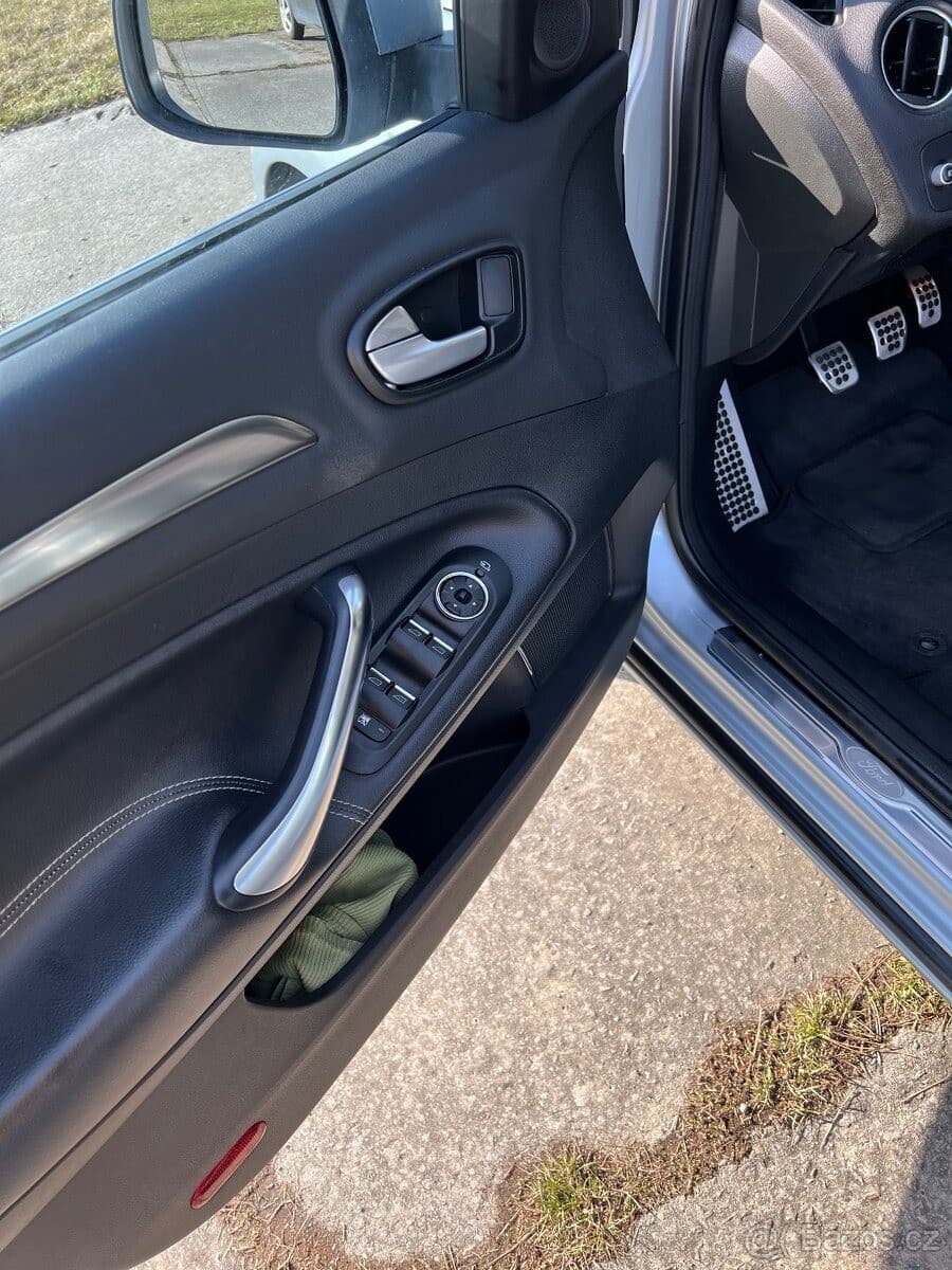 2010 Ford Mondeo - 10