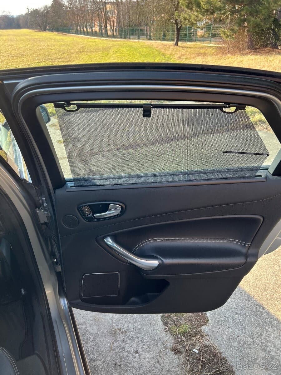 2010 Ford Mondeo - 16