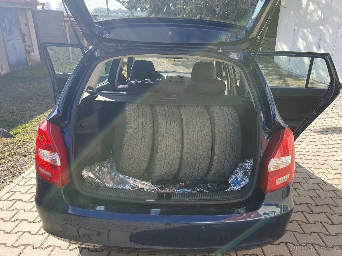 2011 Škoda Fabia - 9