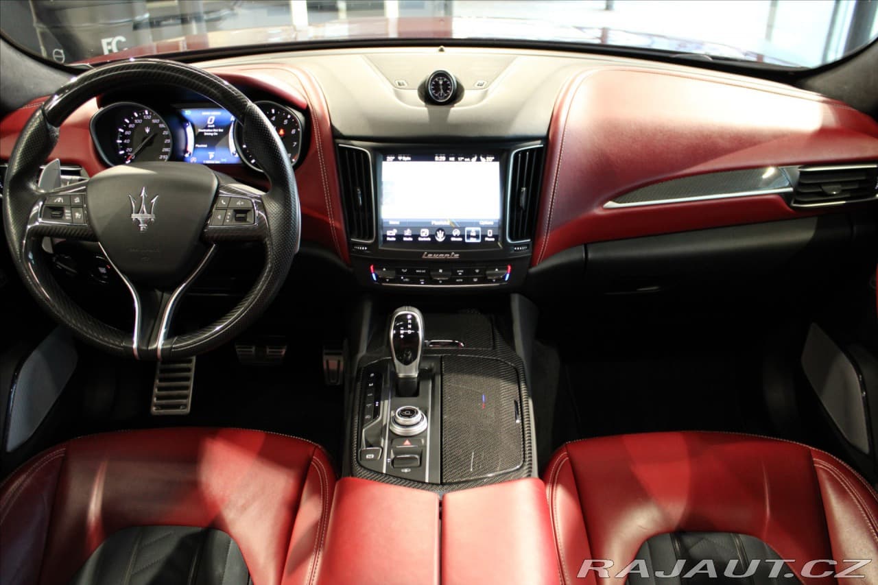 2017 Maserati Levante - 17