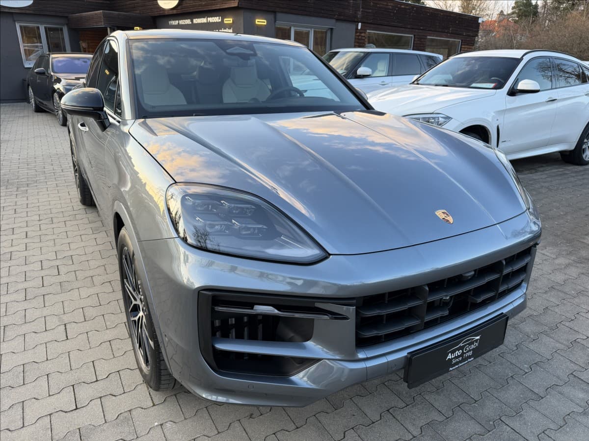 2026 Porsche Cayenne - 3