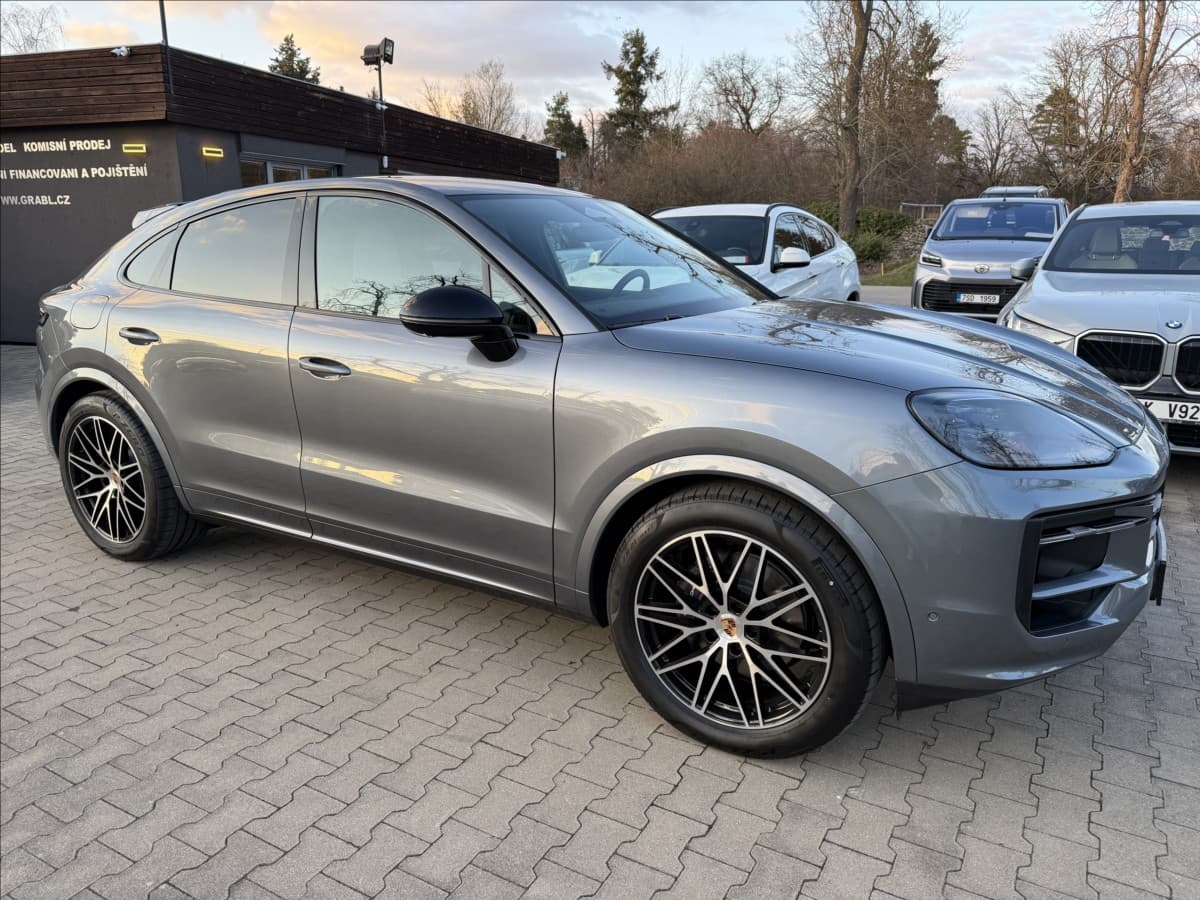 2026 Porsche Cayenne - 4