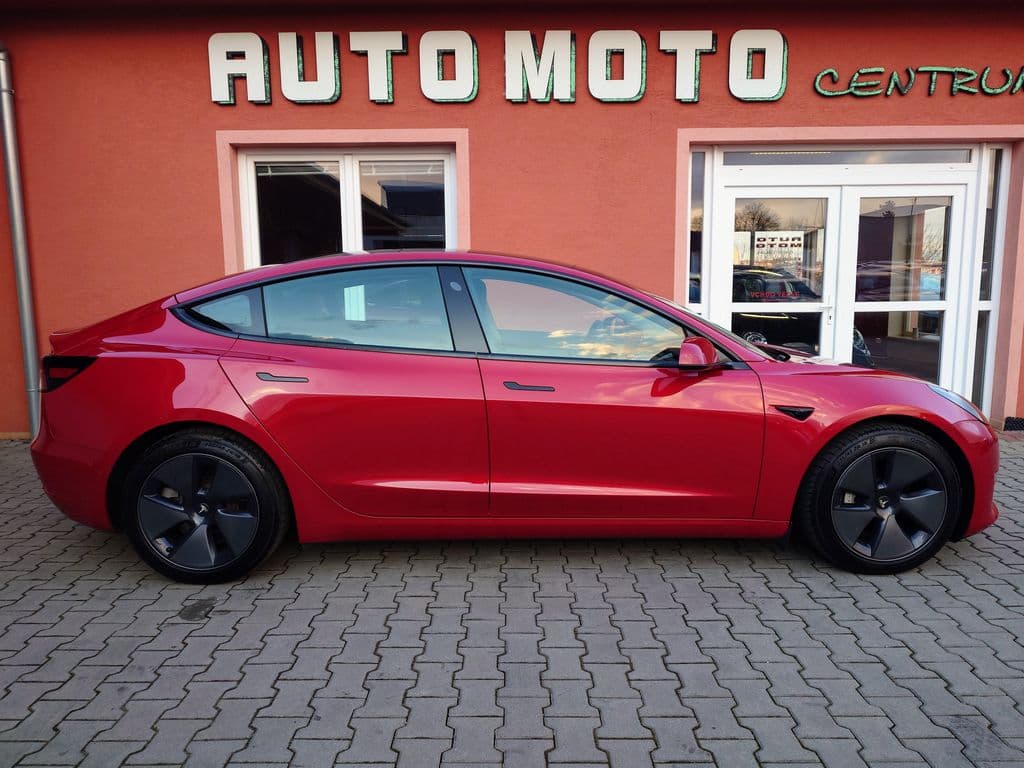 2021 Tesla Model 3 - 5
