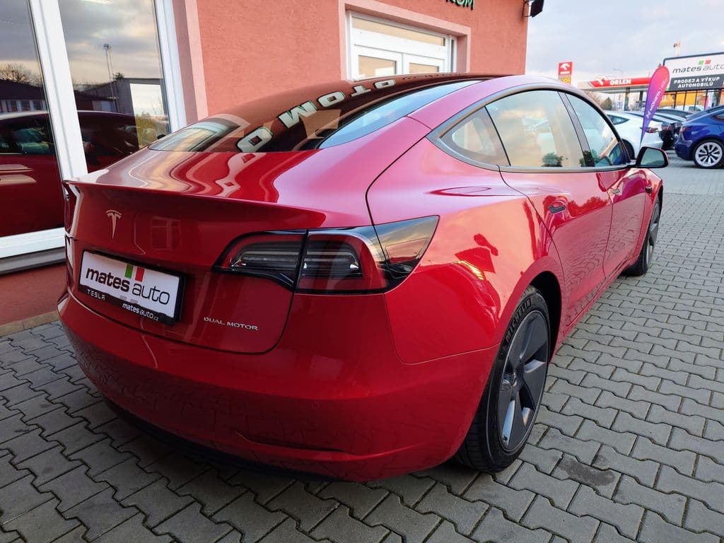 2021 Tesla Model 3 - 6