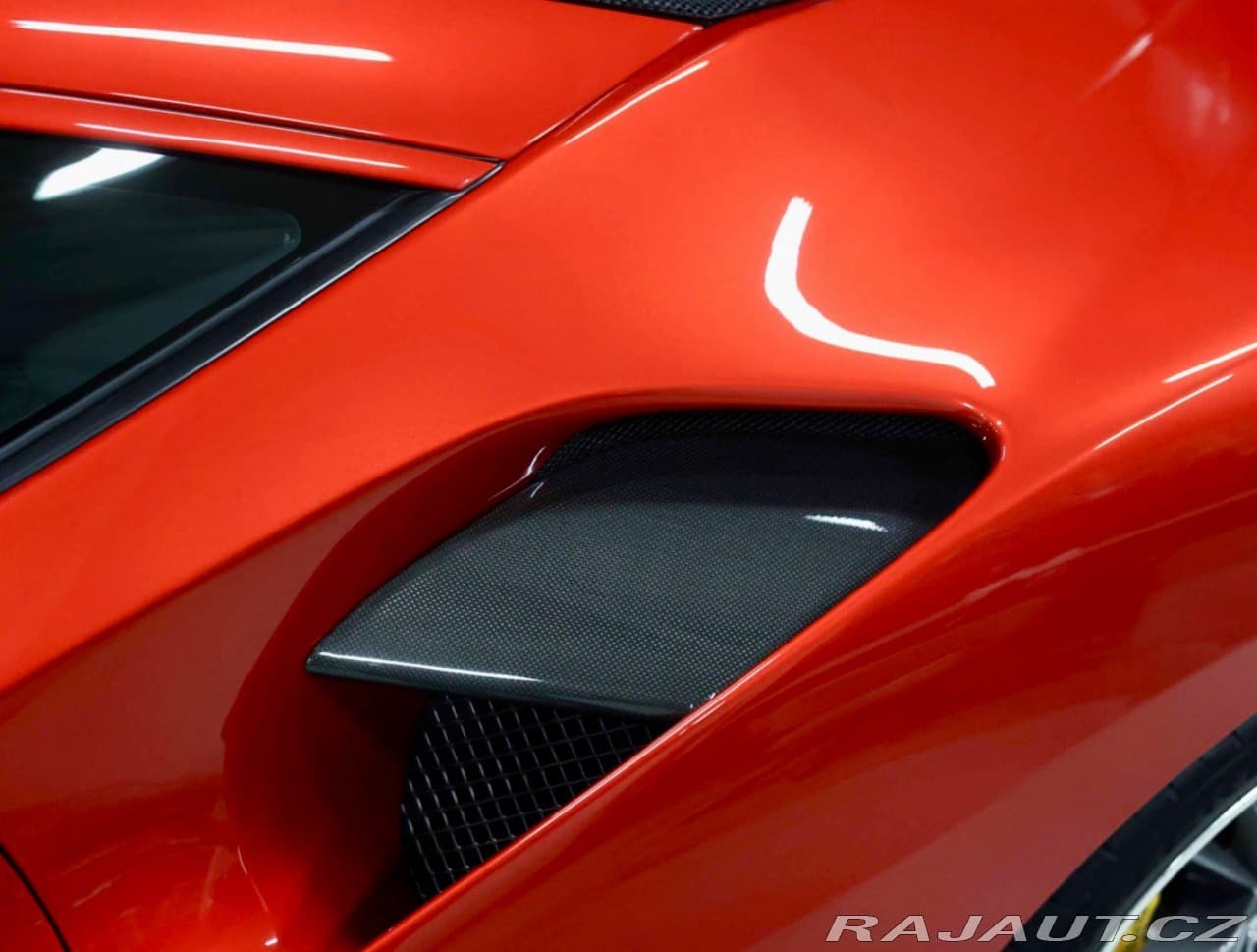 2018 Ferrari 488 - 11