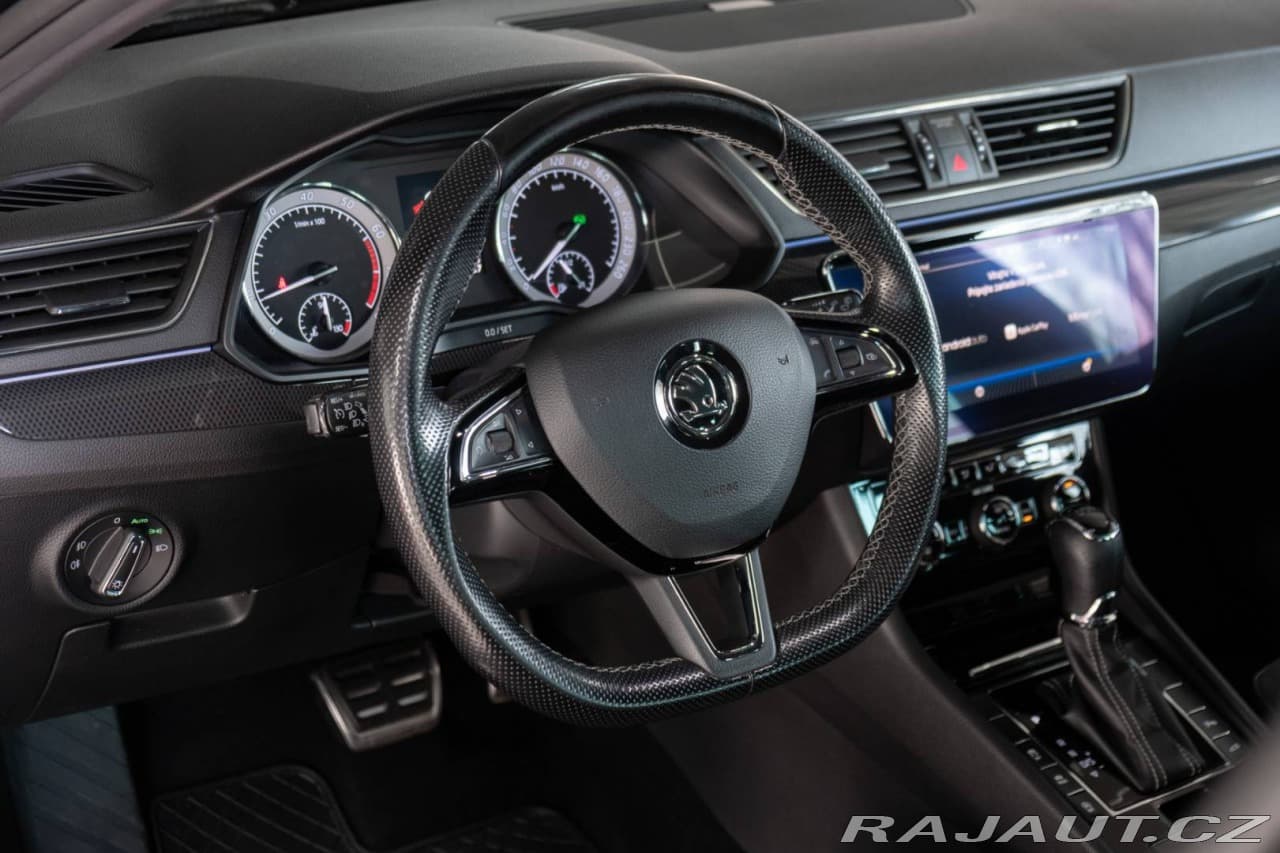 2017 Škoda Superb - 13