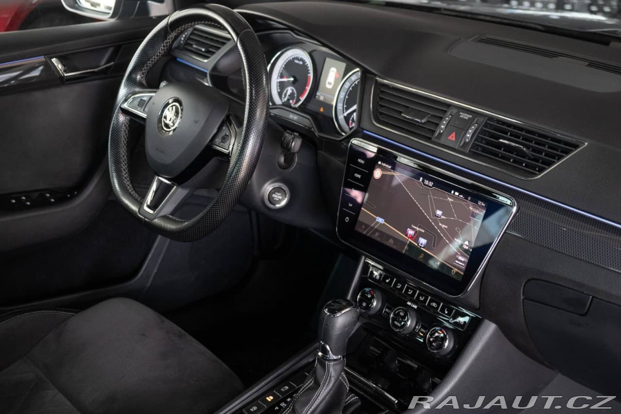 2017 Škoda Superb - 19