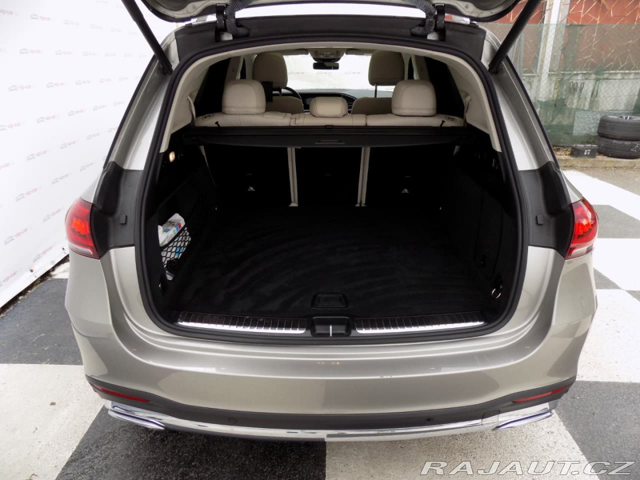 2022 Mercedes-Benz GLE - 8