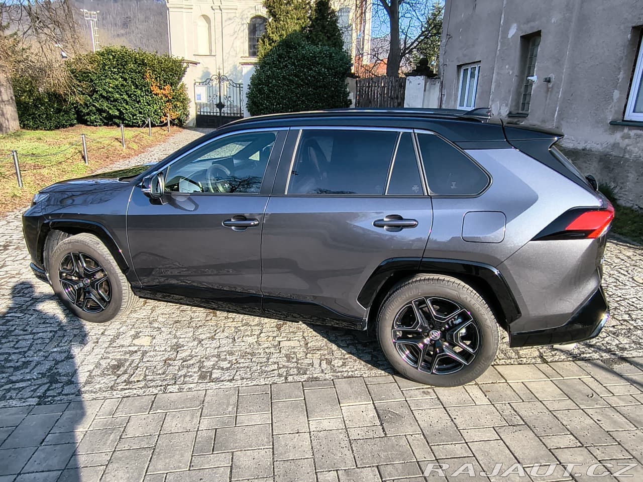 2024 Toyota Rav4 - 2