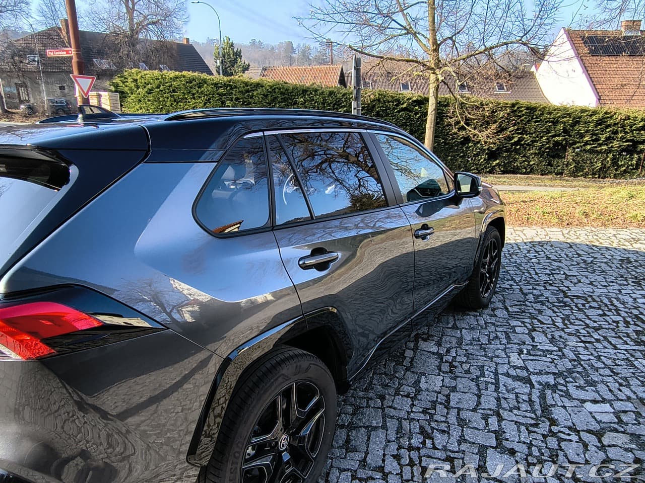 2024 Toyota Rav4 - 8