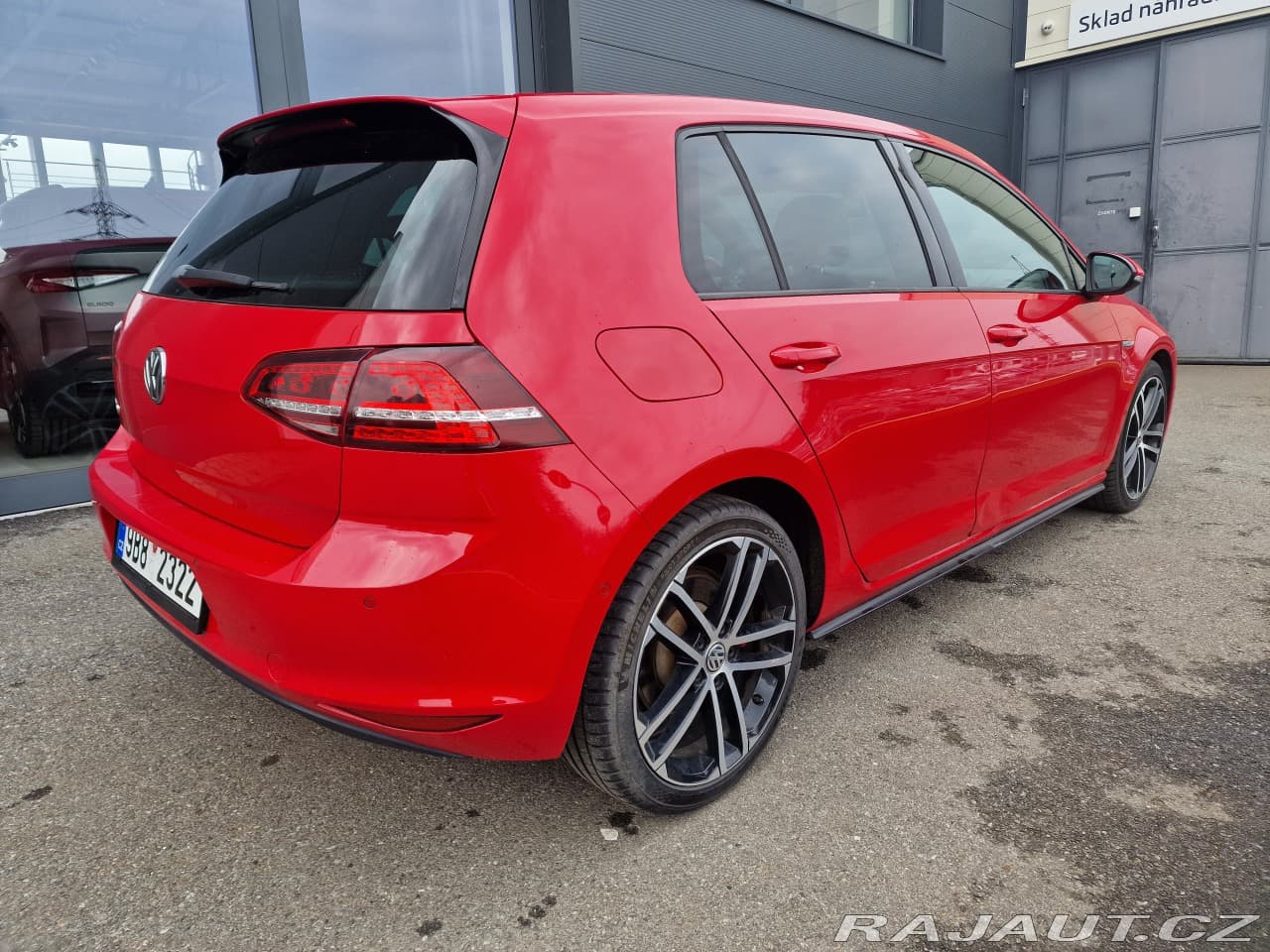 2014 Volkswagen Golf - 4