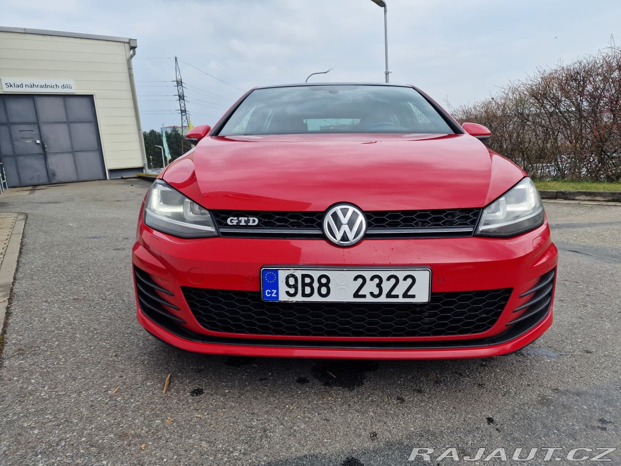 2014 Volkswagen Golf - 9