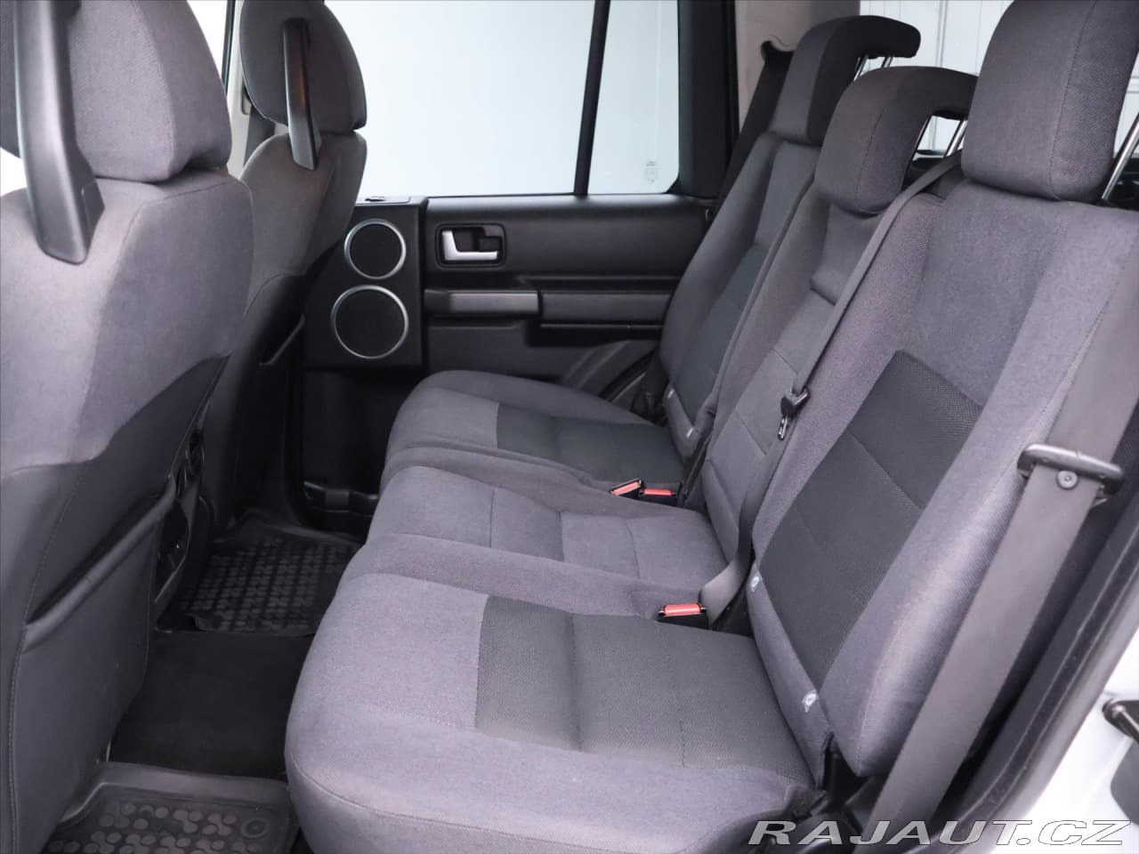 2005 Land Rover Discovery - 10