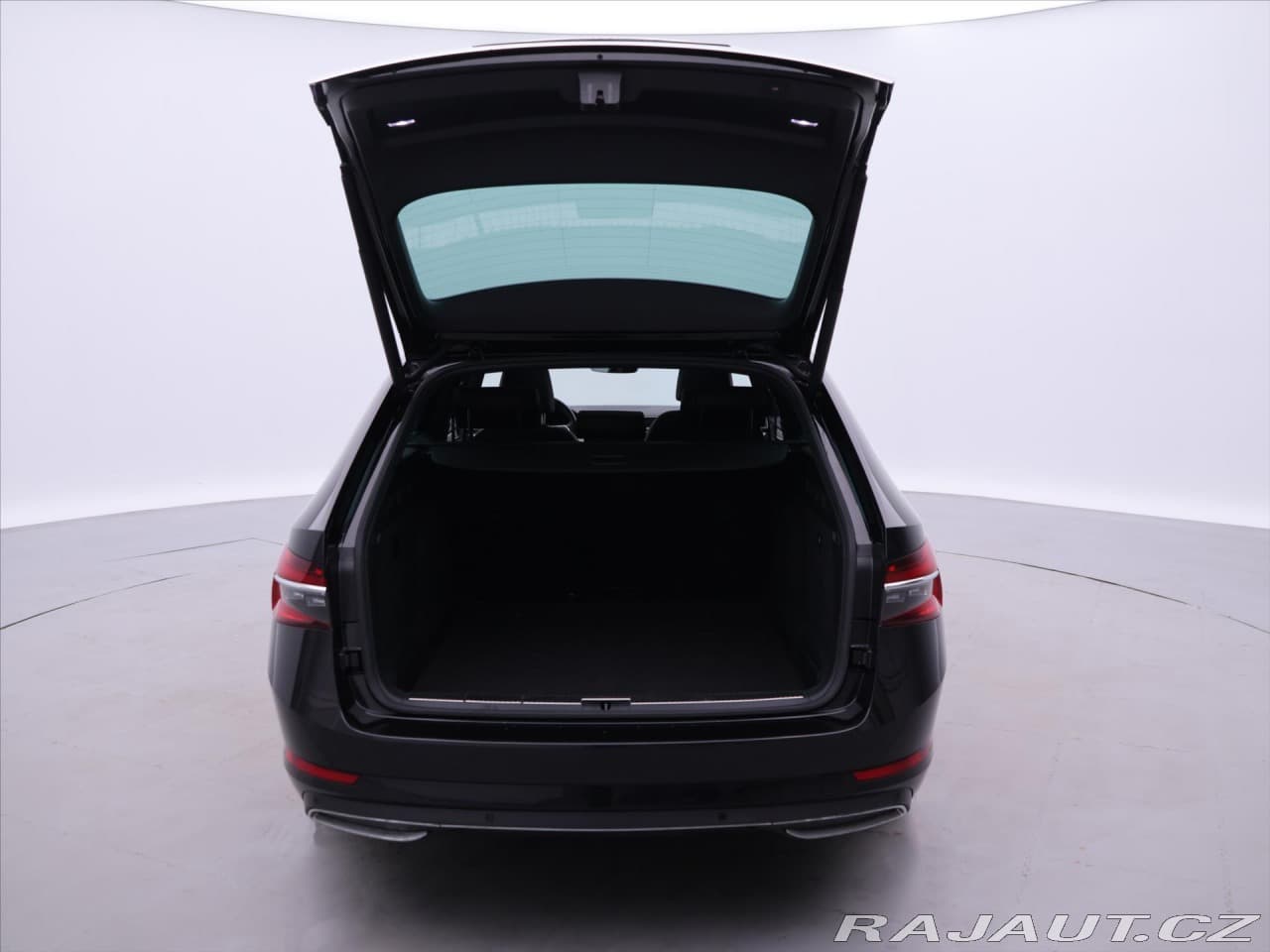 2022 Škoda Superb - 9