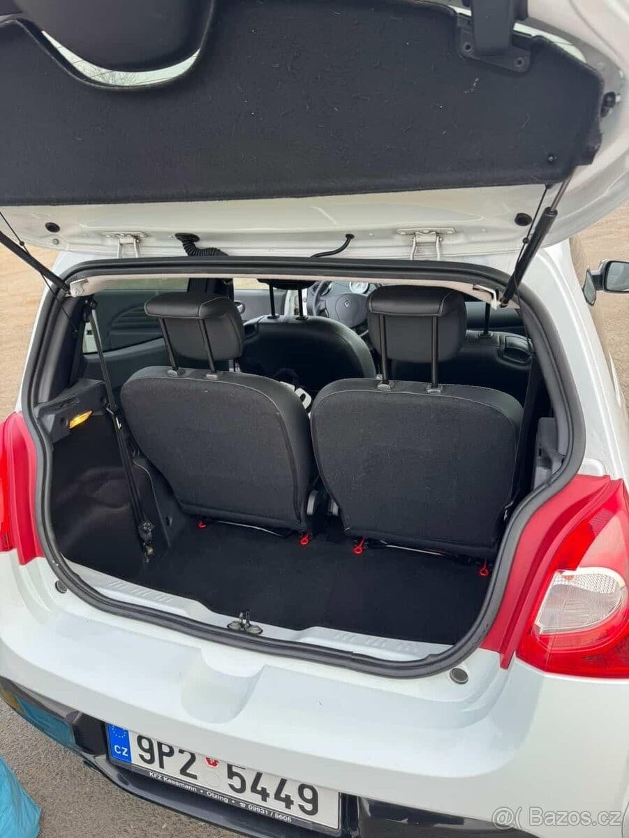 2012 Renault Twingo - 8