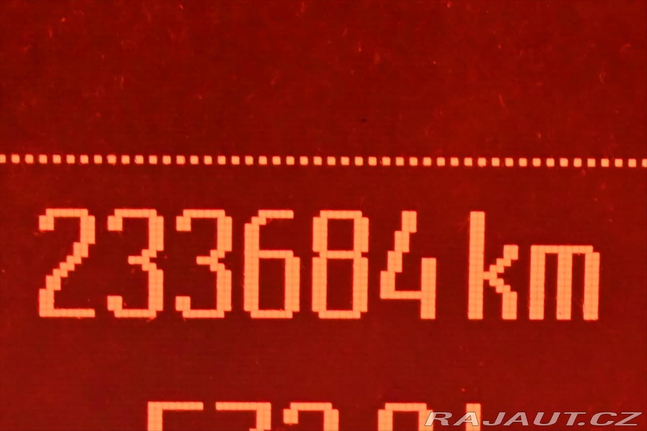 2012 Ford S-Max - 17