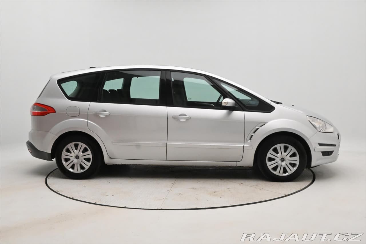 2012 Ford S-Max - 4