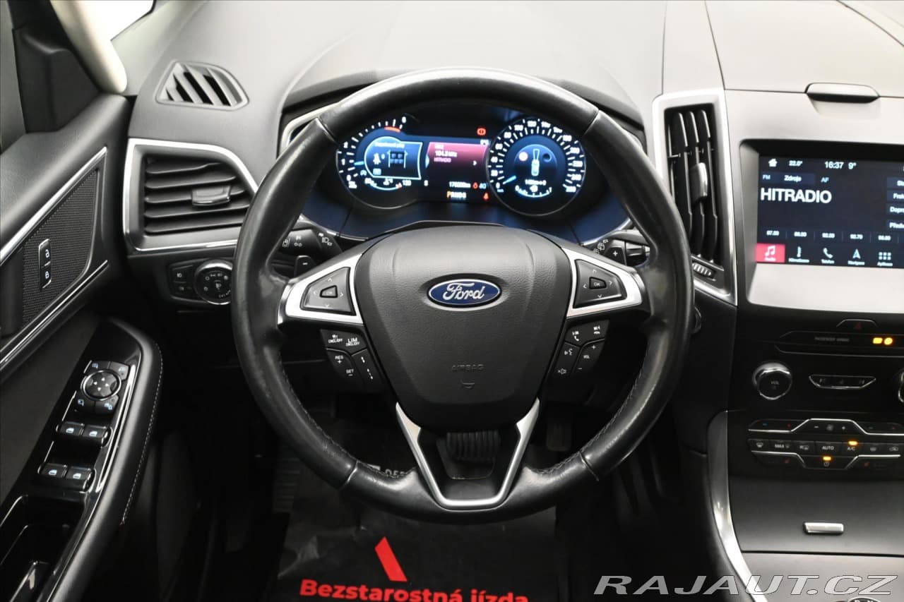 2019 Ford S-Max - 18