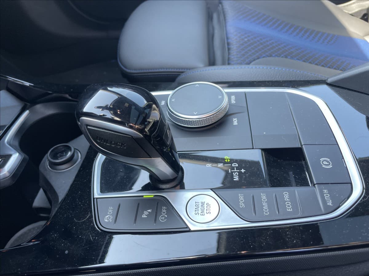 2022 BMW 2-Series - 19