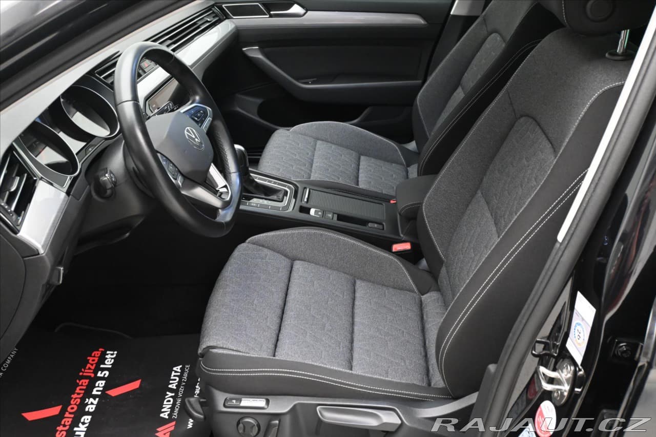 2023 Volkswagen Passat - 13