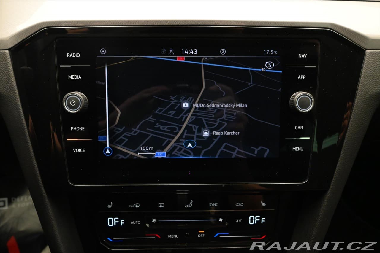 2023 Volkswagen Passat - 20