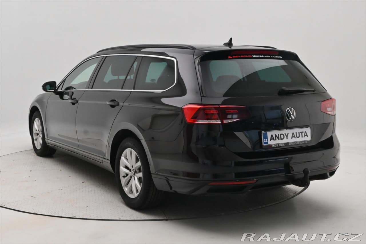 2023 Volkswagen Passat - 7