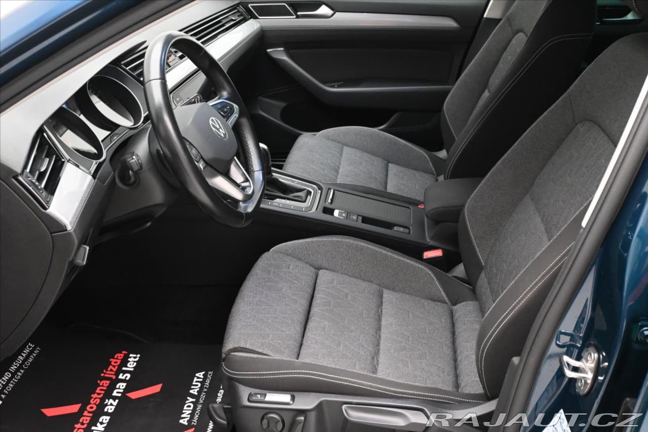 2022 Volkswagen Passat - 13