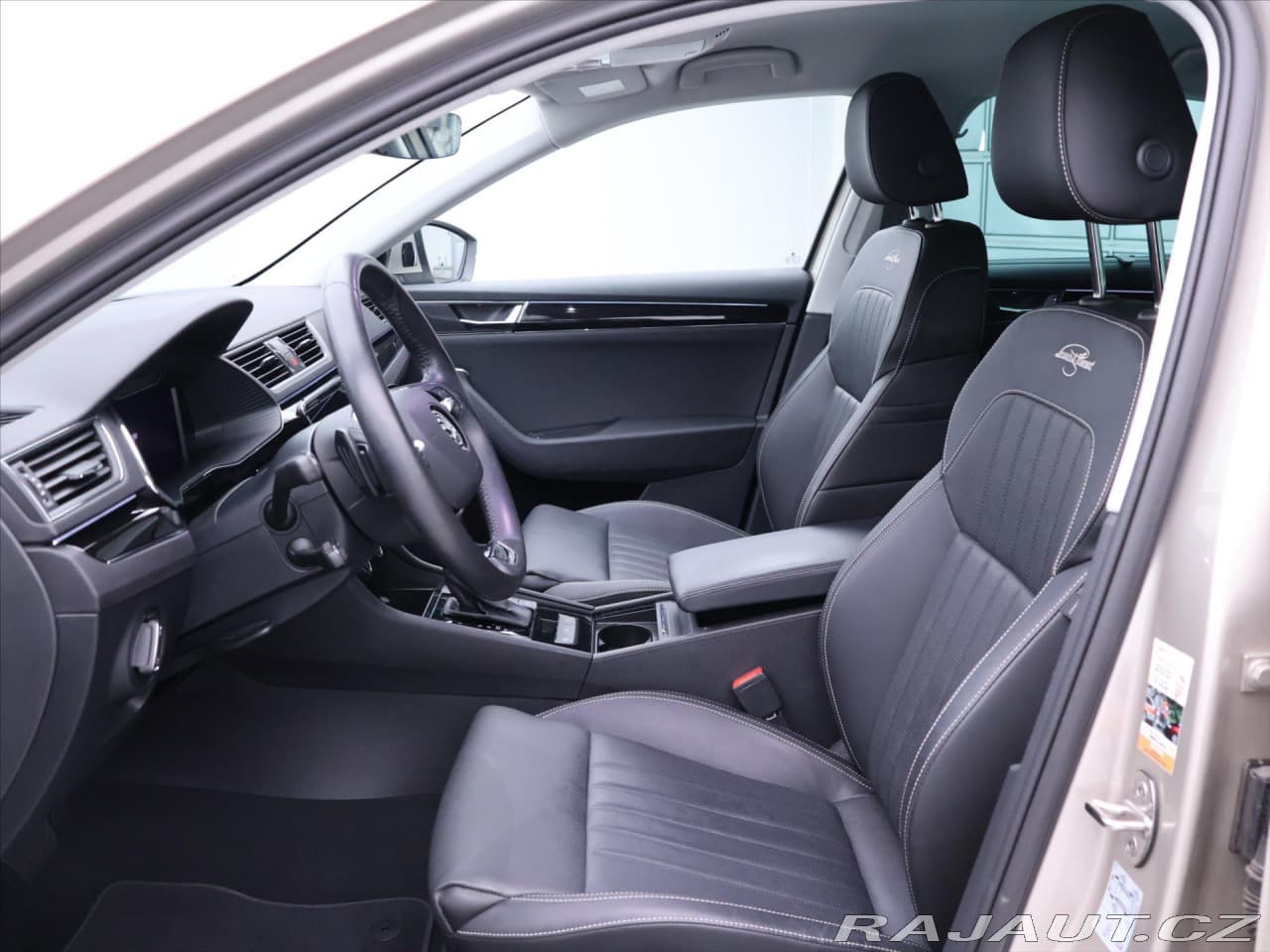 2022 Škoda Superb - 11