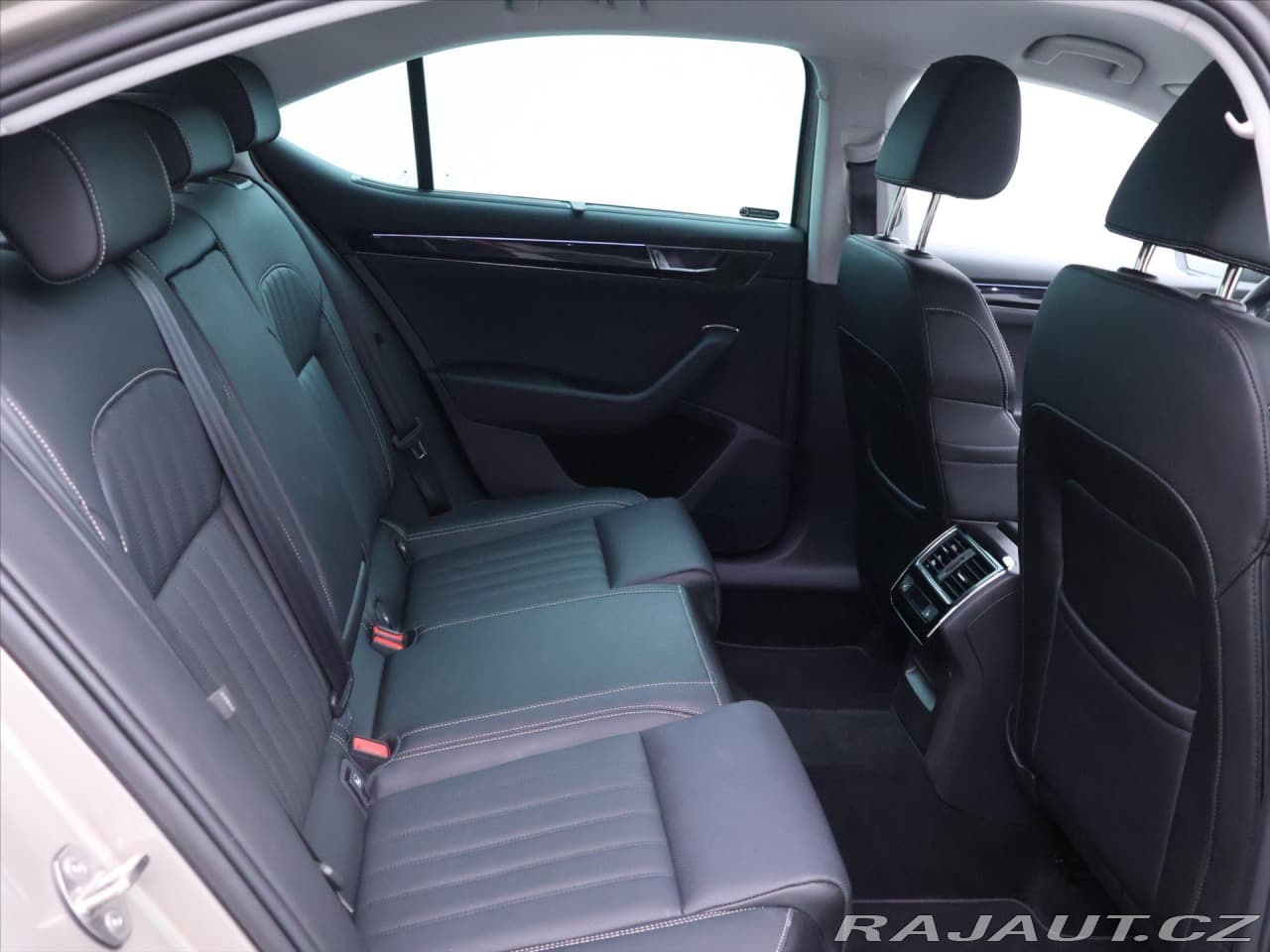 2022 Škoda Superb - 13