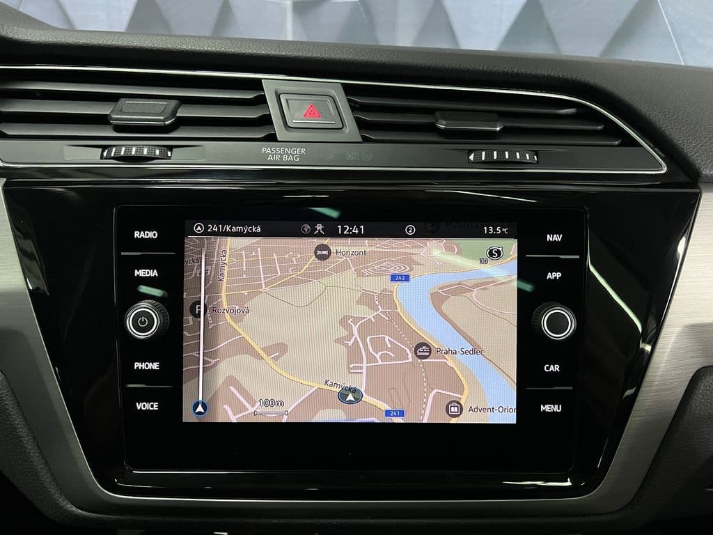 2023 Volkswagen Touran - 14